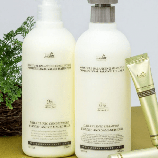 LADOR Moisture Balancing Shampoo 530ml